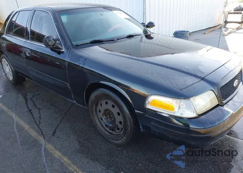 2011 Ford Crown Victoria Police Interceptor z USA, uszkodzony, nr VIN 2FABP7BV3BX149597